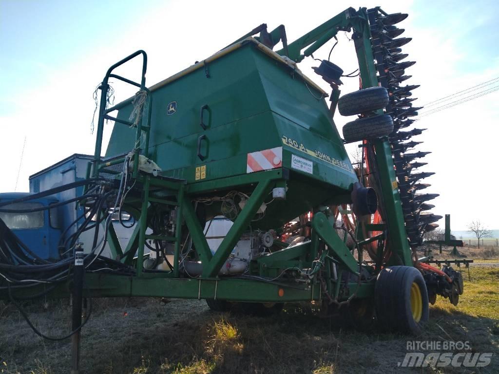 John Deere 740 A 9m Sejalnice