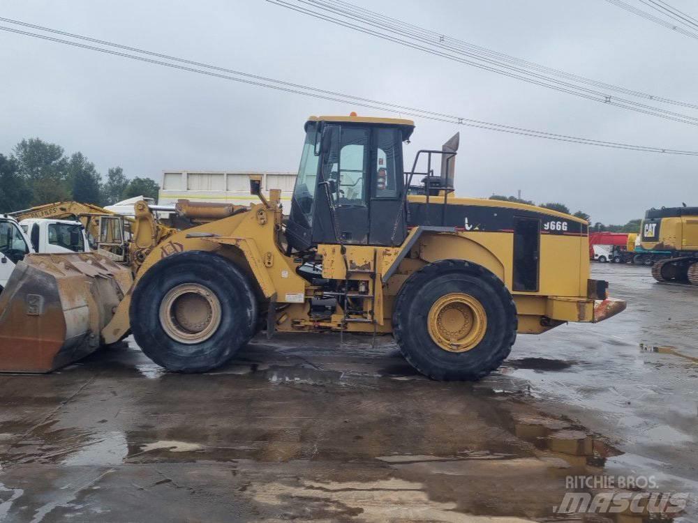 CAT 966 G Kolesni nakladalci