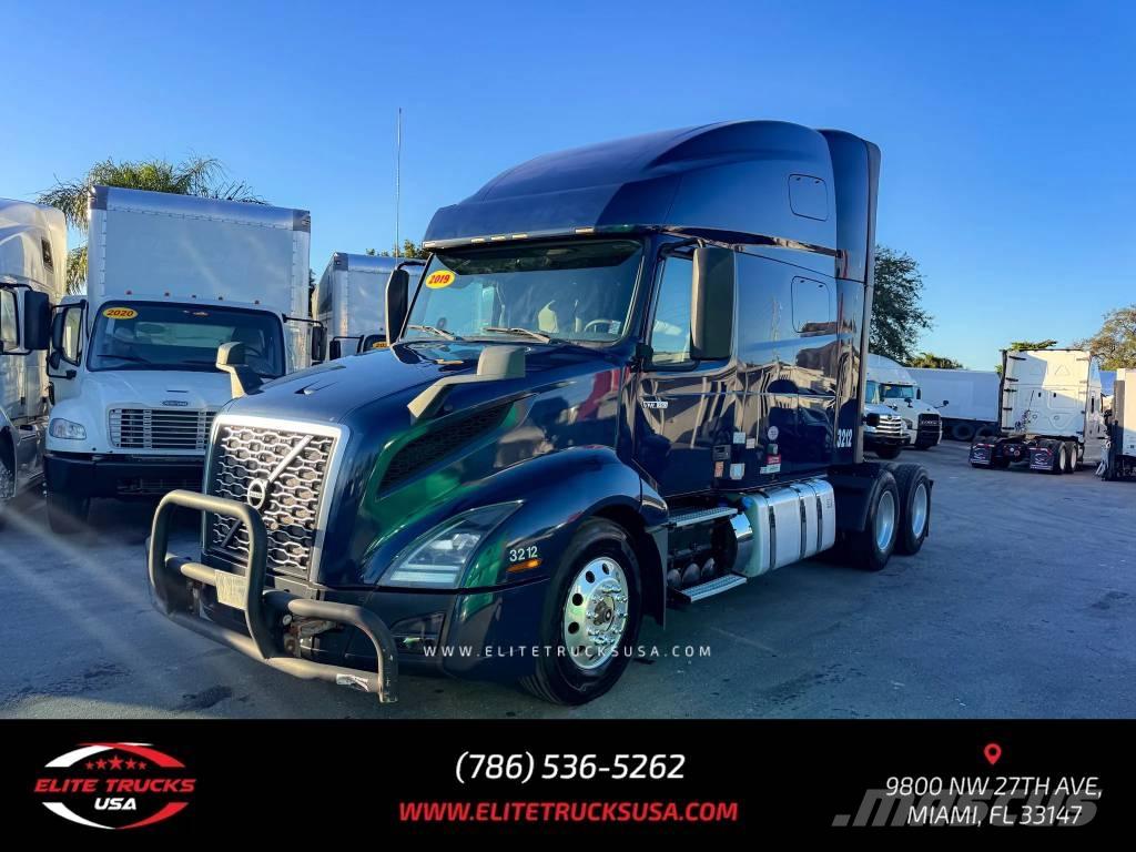 Volvo Commercial VNL Vlačilci