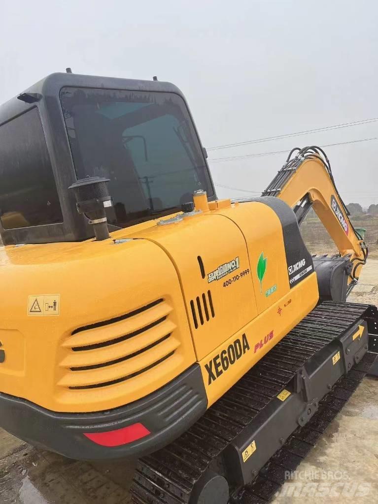 XCMG XE 60 DA Mini bagri <7t