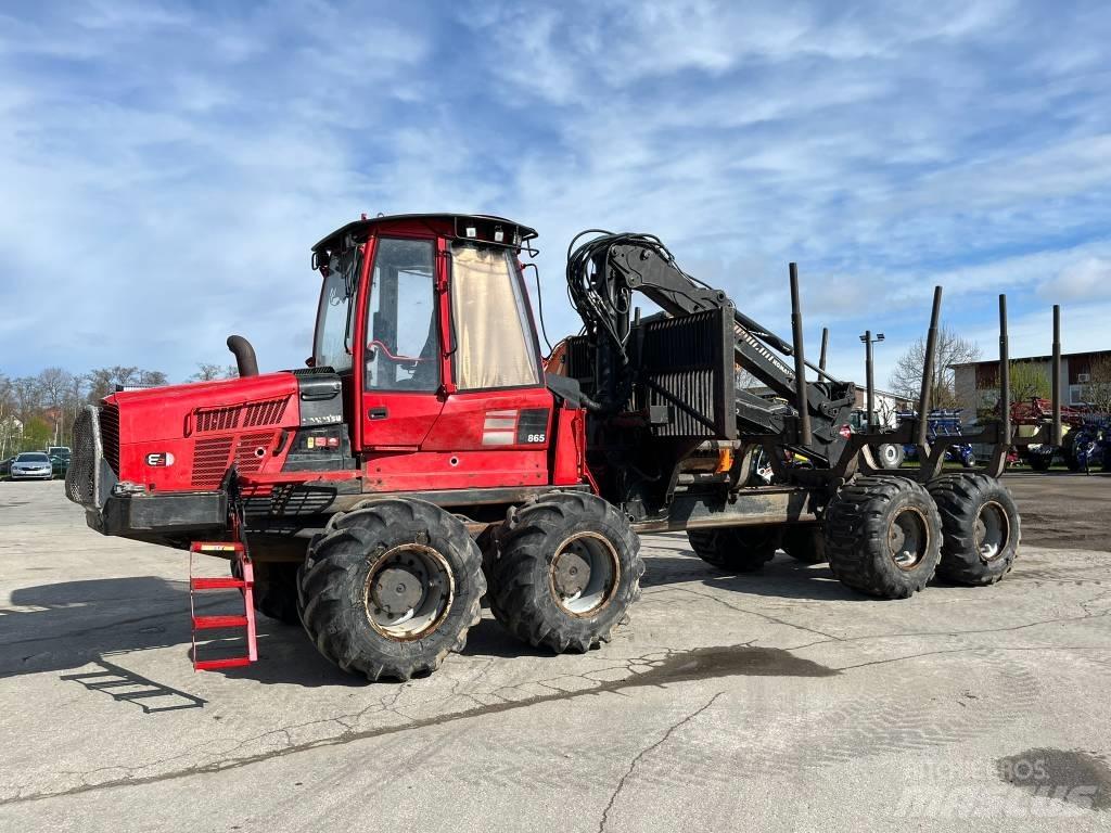Komatsu 865 Forwarderji
