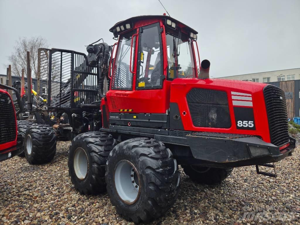 Komatsu 855 Forwarderji