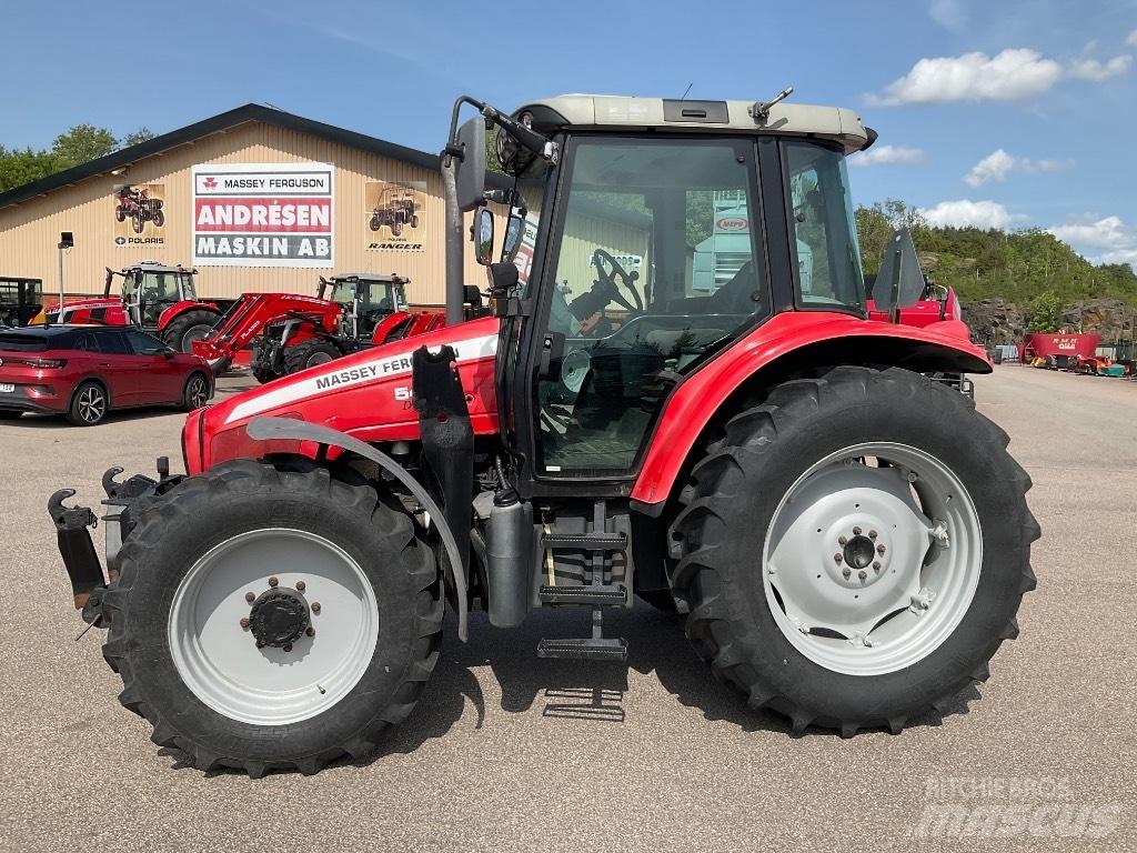 Massey Ferguson 5455 Traktorji