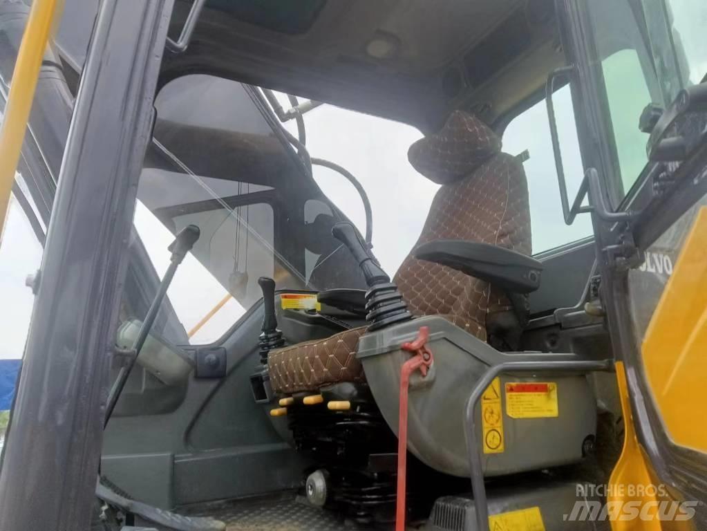 Volvo EC 290 DL Bagri goseničarji