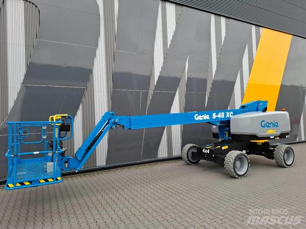 Genie S-45XC Teleskopske dvižne ploščadi