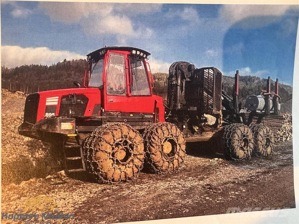 Komatsu 895 Forwarderji