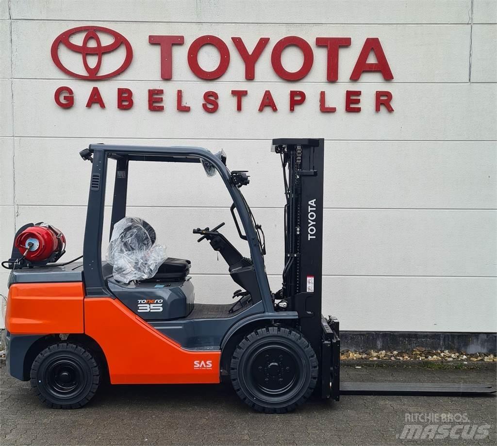 Toyota 02-8FGJF35 Plinski viličarji