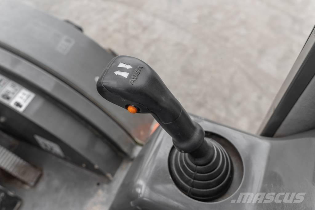 Ausa C 250 H X4 Dizelski viličarji
