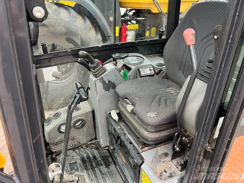 Doosan DX 19 Mini bagri <7t