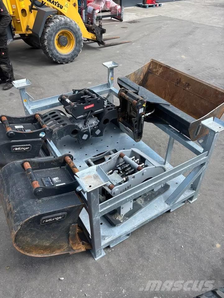 Hitachi ZX38U P-Line Mini bagri <7t
