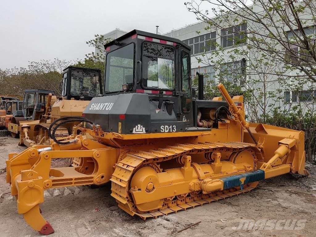 Shantui SD 16 Buldožerji goseničarji