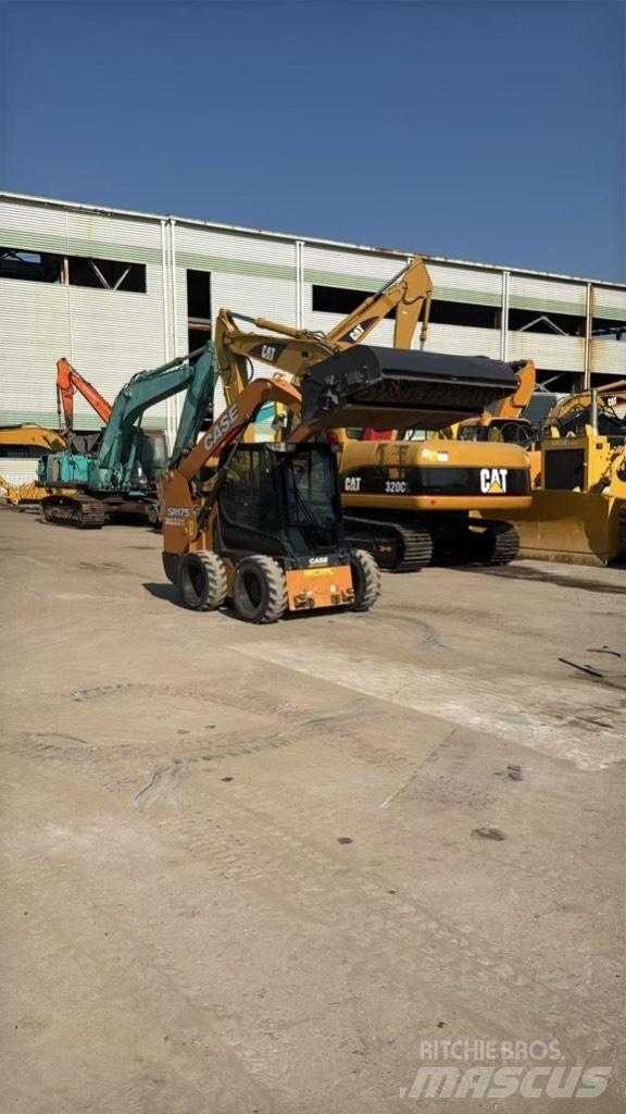 CASE SR 175 Skid steer mini nakladalci