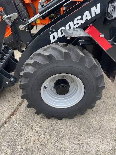 Doosan DL65 Mini nakladalci