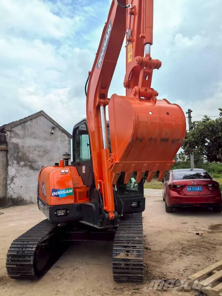 Doosan DH 60-7 Mini bagri <7t