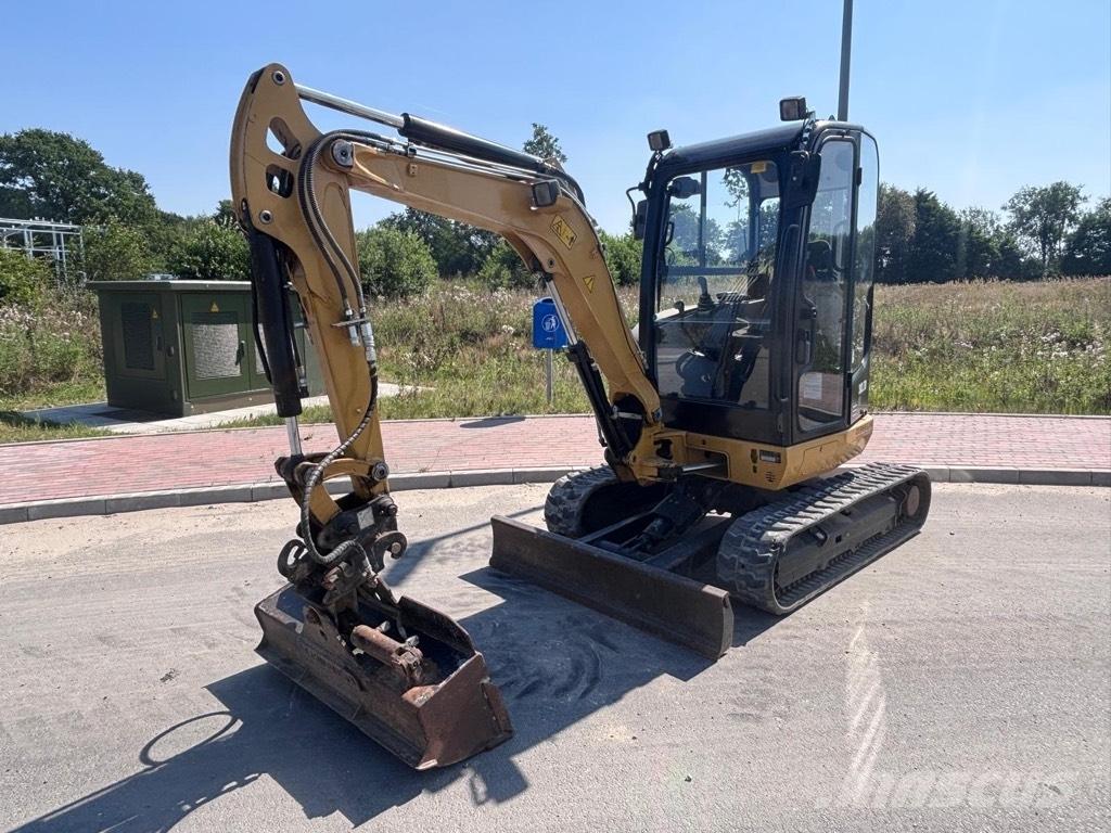 CAT 302.7D Mini bagri <7t
