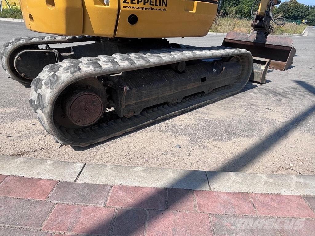 CAT 302.7D Mini bagri <7t