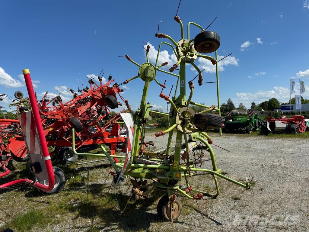 CLAAS VOLTO 670 Obračalniki in zgrabljalniki