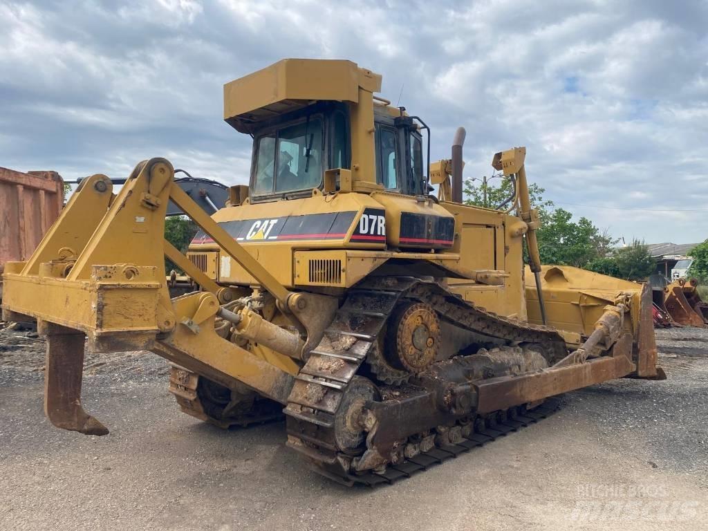 CAT D 7 R Buldožerji goseničarji