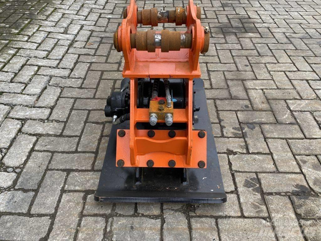  BLK TRILPLAT Vibracijski nabijalci pilotov