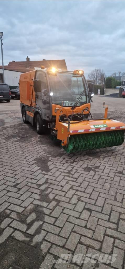 Ausa B 200 H Cestni pometači