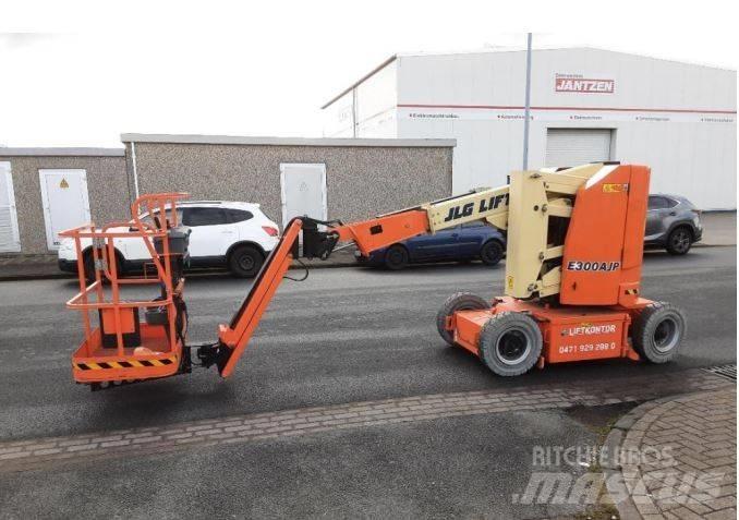JLG E 300 AJP Zglobne dvižne ploščadi