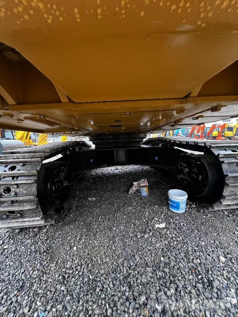 CAT 349 D2 Bagri goseničarji
