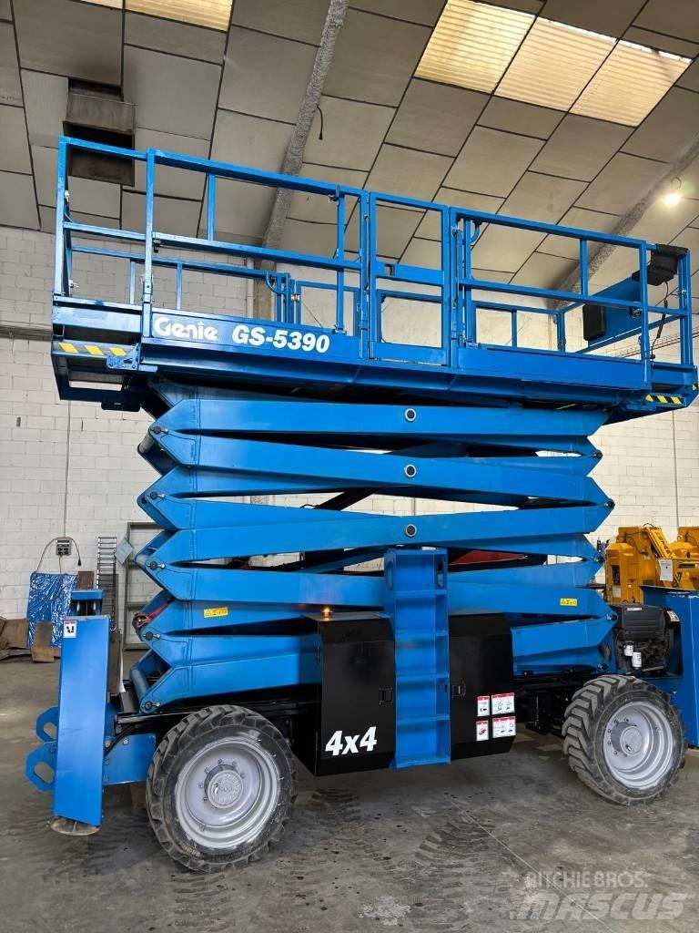 Genie Gs.5390 RT Škarjaste dvižne ploščadi
