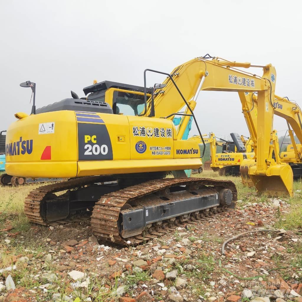 Komatsu PC200-8 Bagri goseničarji