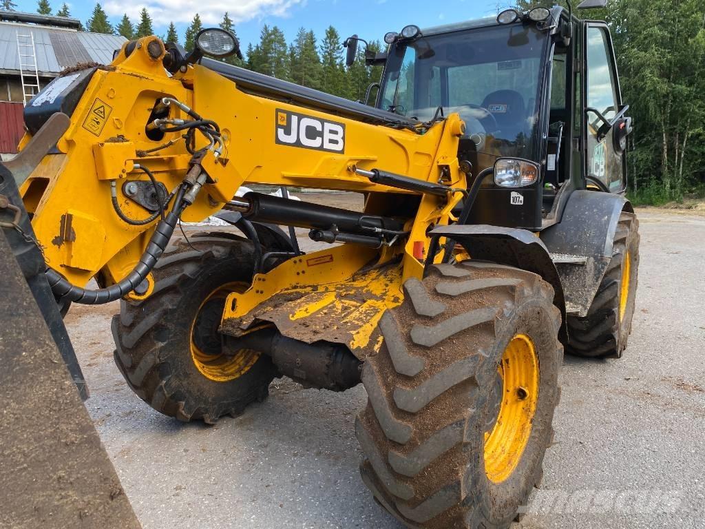 JCB TM320S Kmetijski teleskopski nakladalci