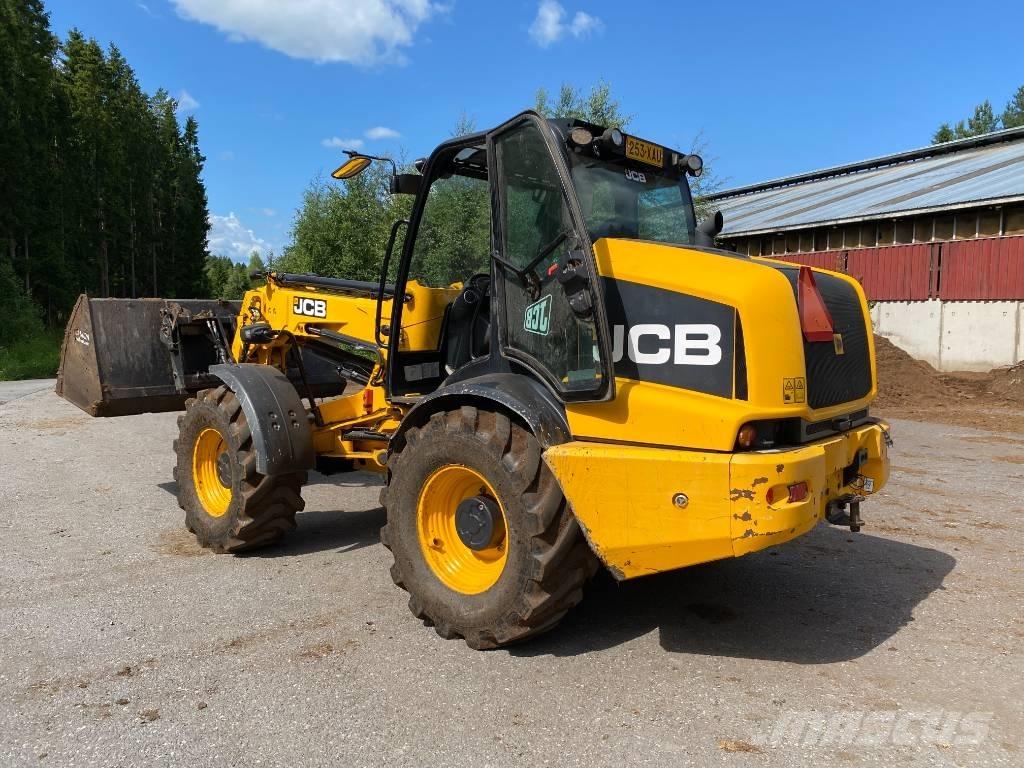 JCB TM320S Kmetijski teleskopski nakladalci