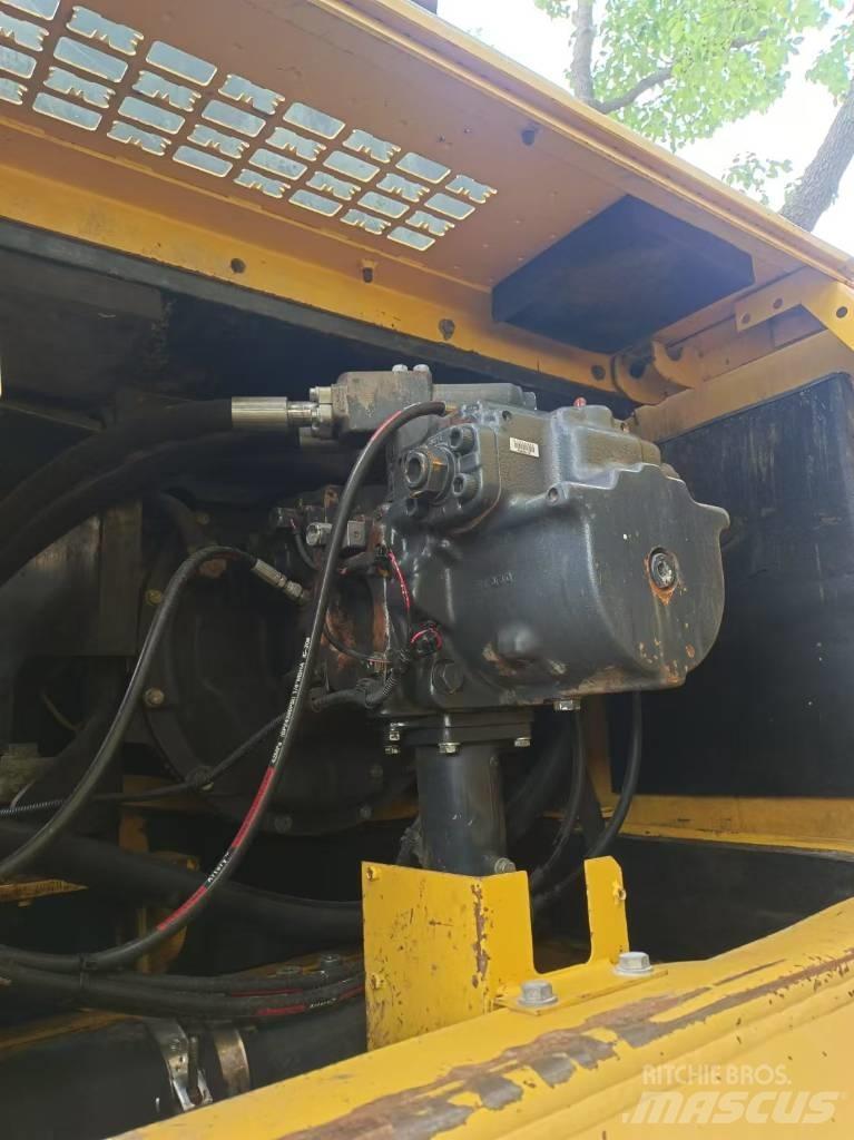 Komatsu PC 450-8 Bagri goseničarji