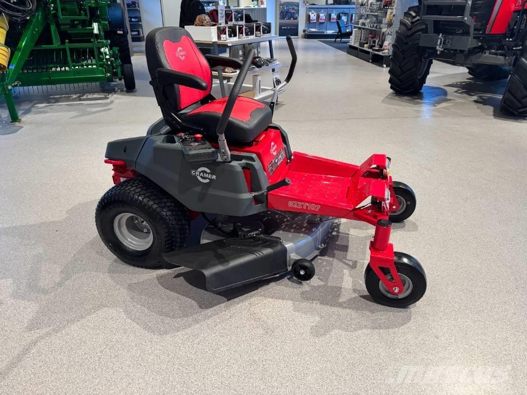 Cramer 82ZT107 Vrtni traktor kosilnice