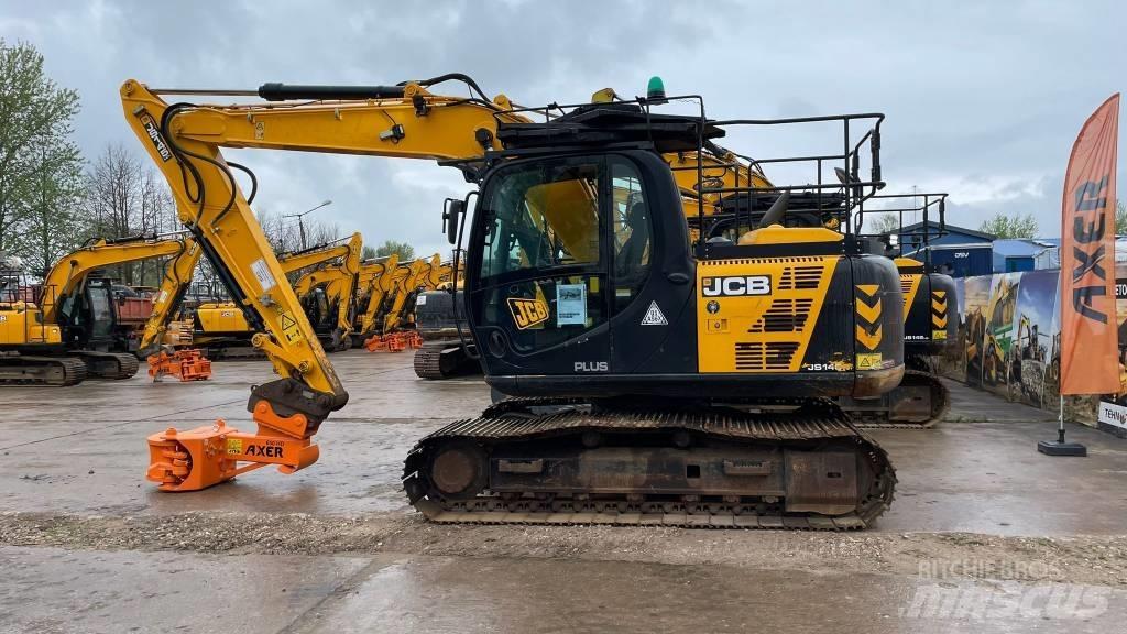 JCB JS 145 LC Bagri goseničarji