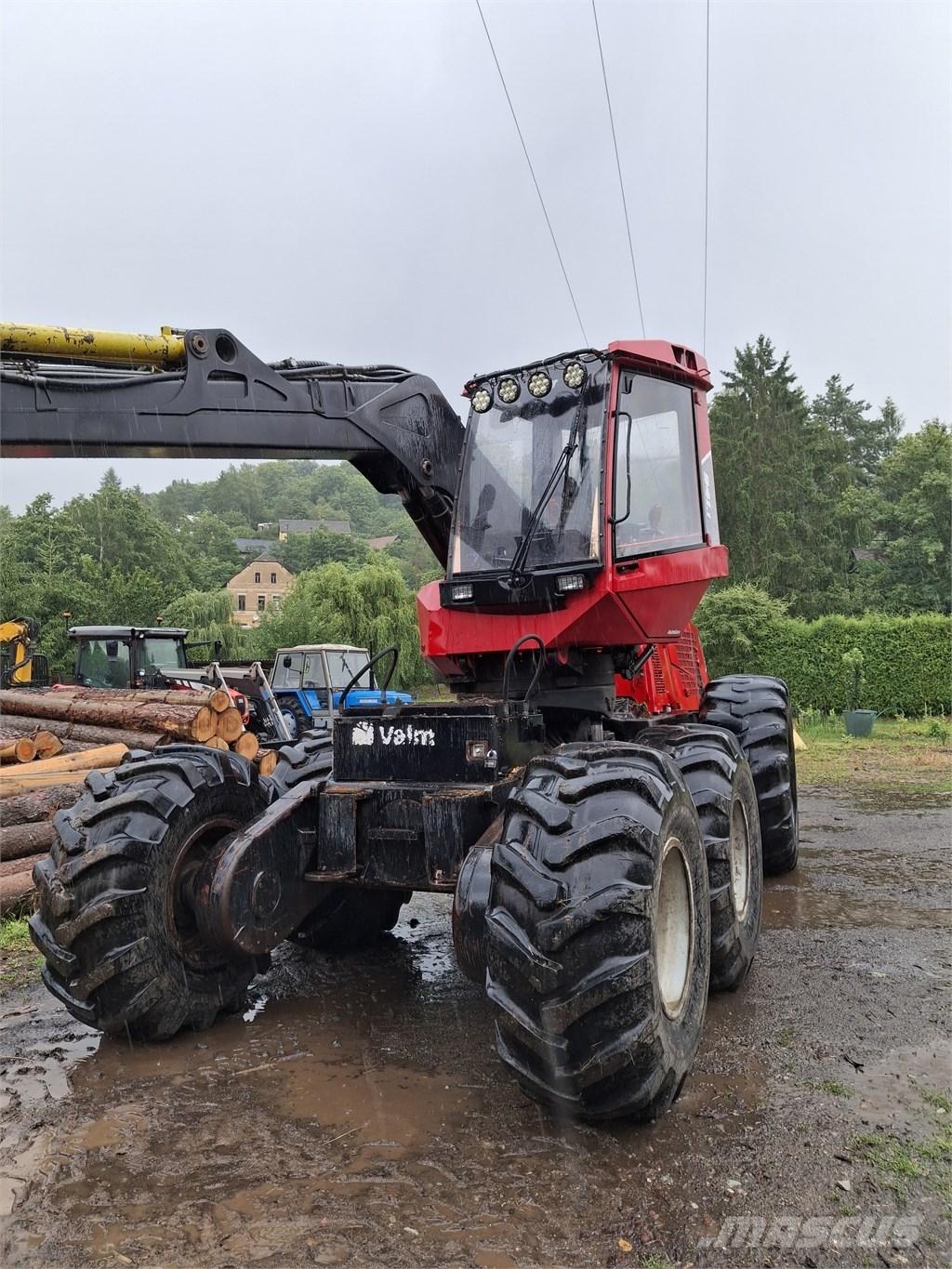 Komatsu 941.1 Harvesterji