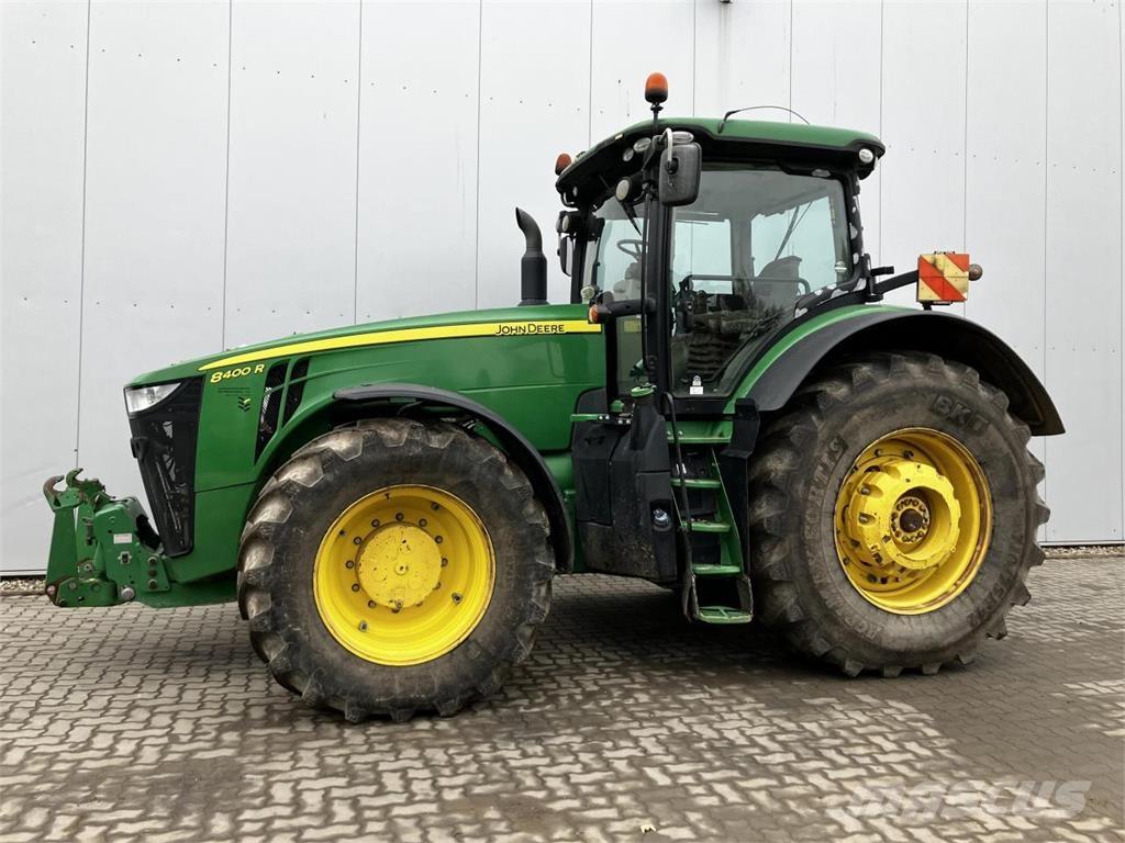 John Deere 8400R Traktorji