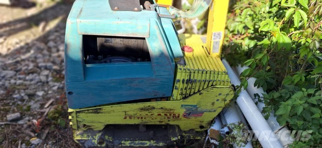 Ammann 6530 Kompaktorji tal