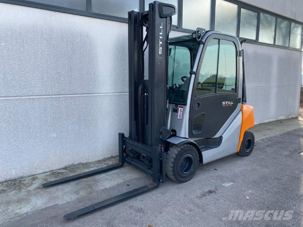 Still RX 70-25 Dizelski viličarji