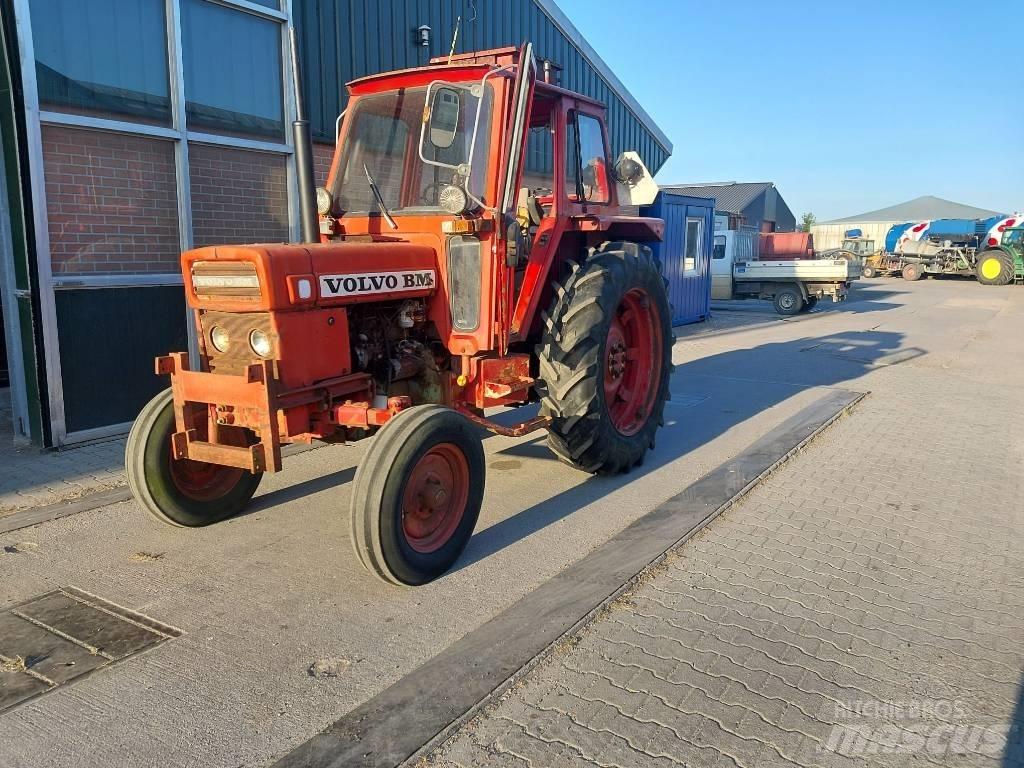 Volvo BM 500 Traktorji