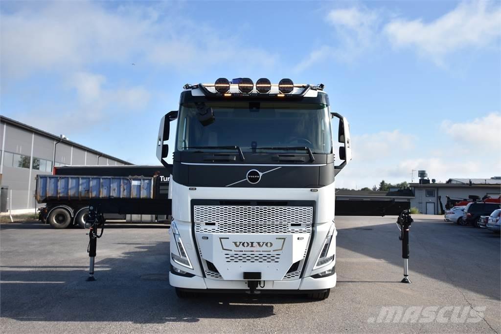 Volvo FH 540 8X4 Tovornjaki z žerjavom