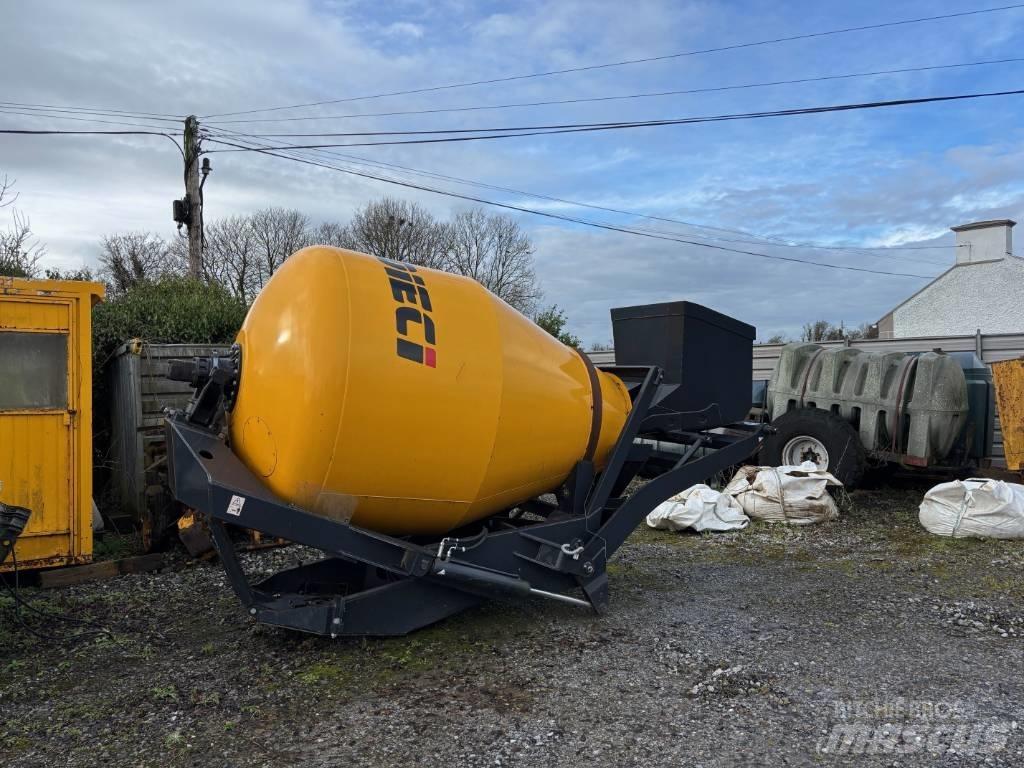 Dieci F7000 Mešalec betona / malte