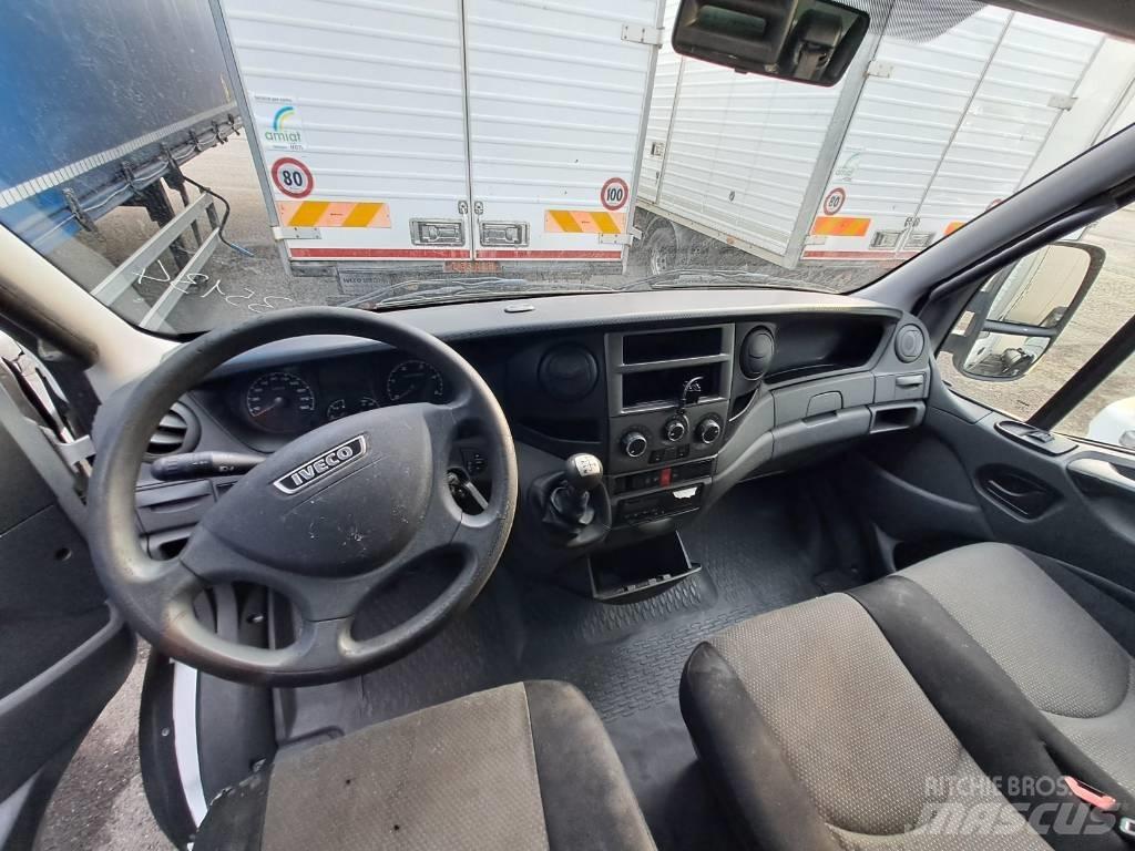 Iveco DAILY 60C17 Tovornjaki zabojniki
