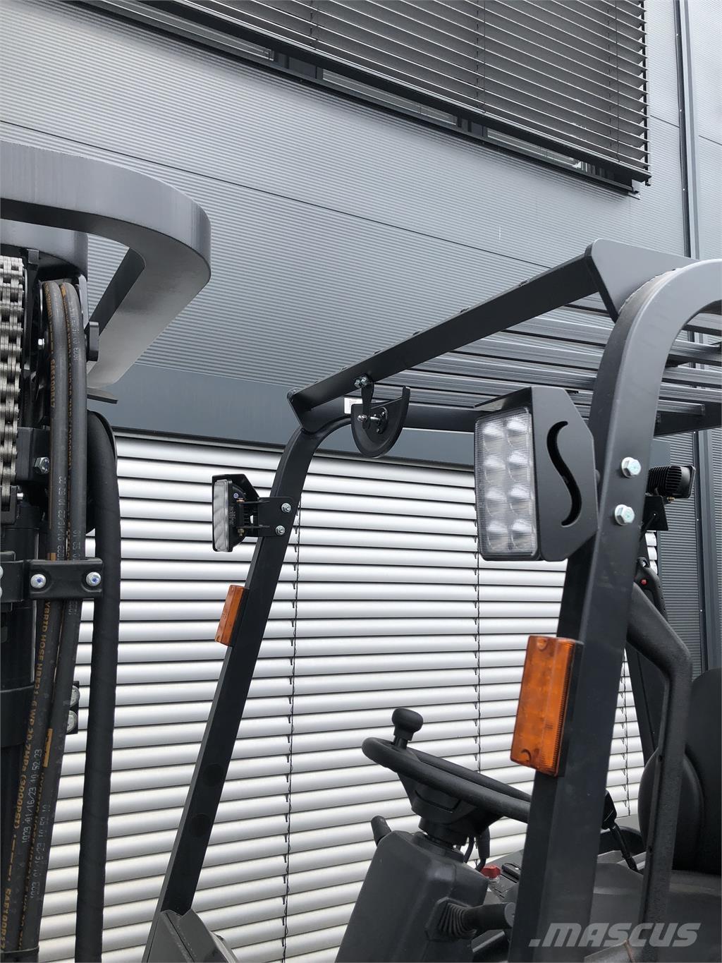 Bobcat G30 NXP Plinski viličarji