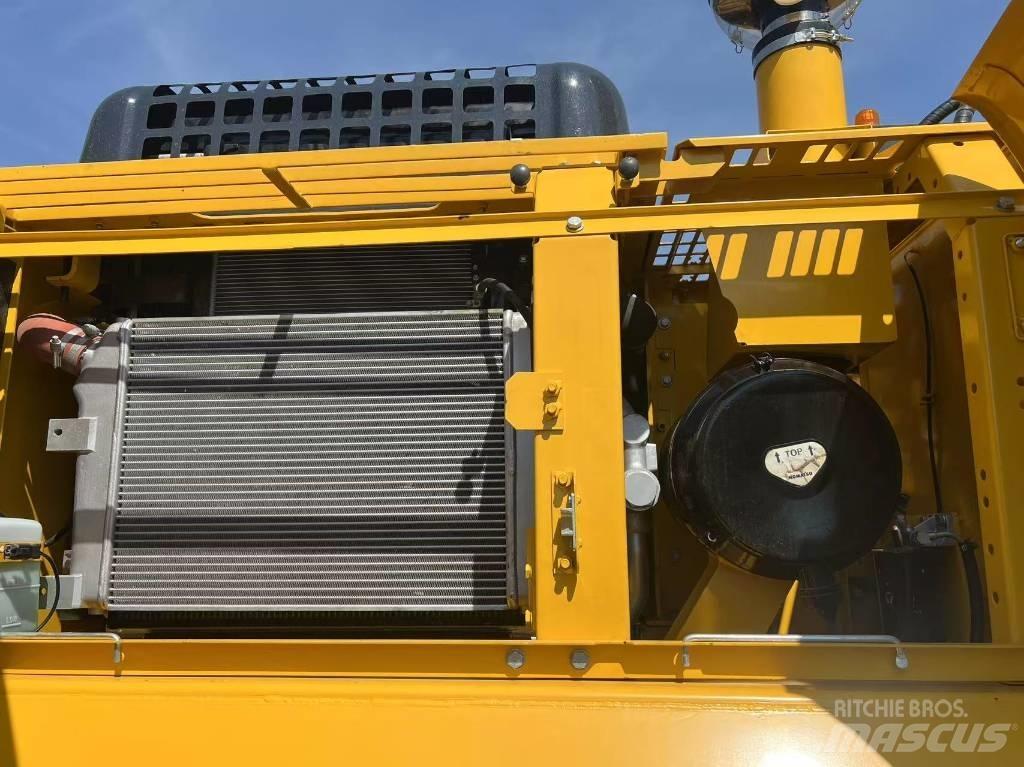 Komatsu PC 300 Bagri goseničarji