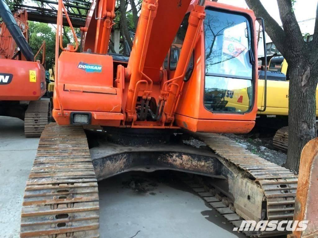 Doosan 220-7 Bagri goseničarji