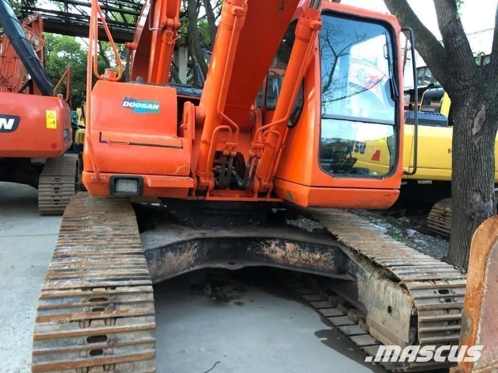 Doosan 220-7 Bagri goseničarji