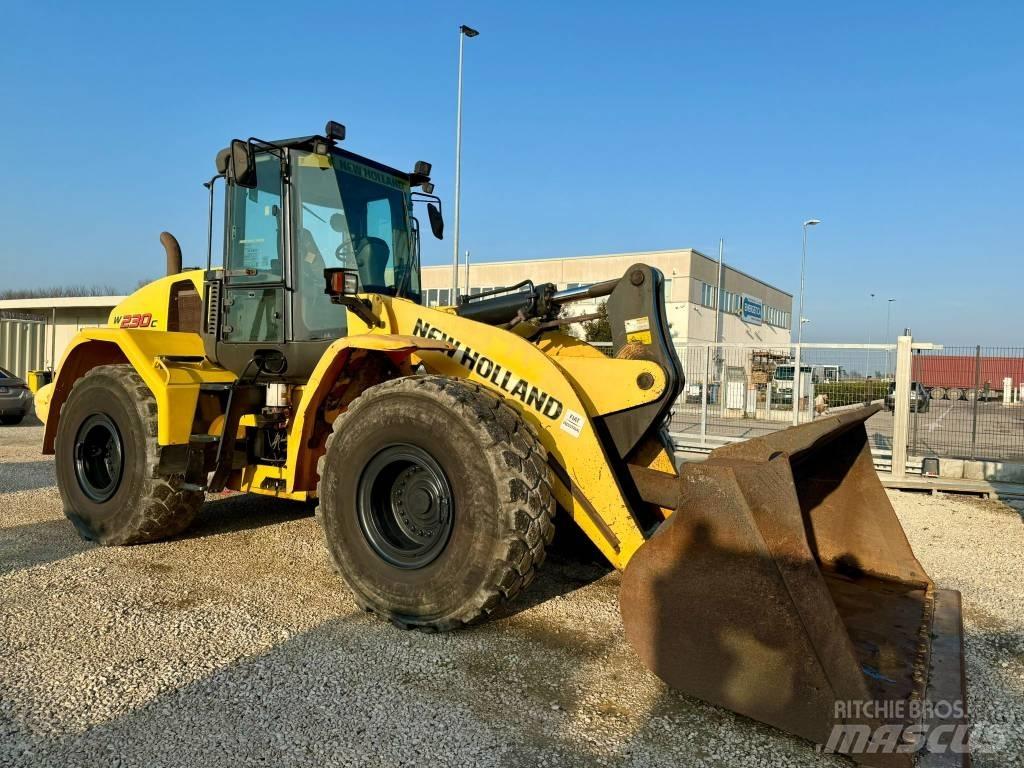 New Holland W 230 C Kolesni nakladalci