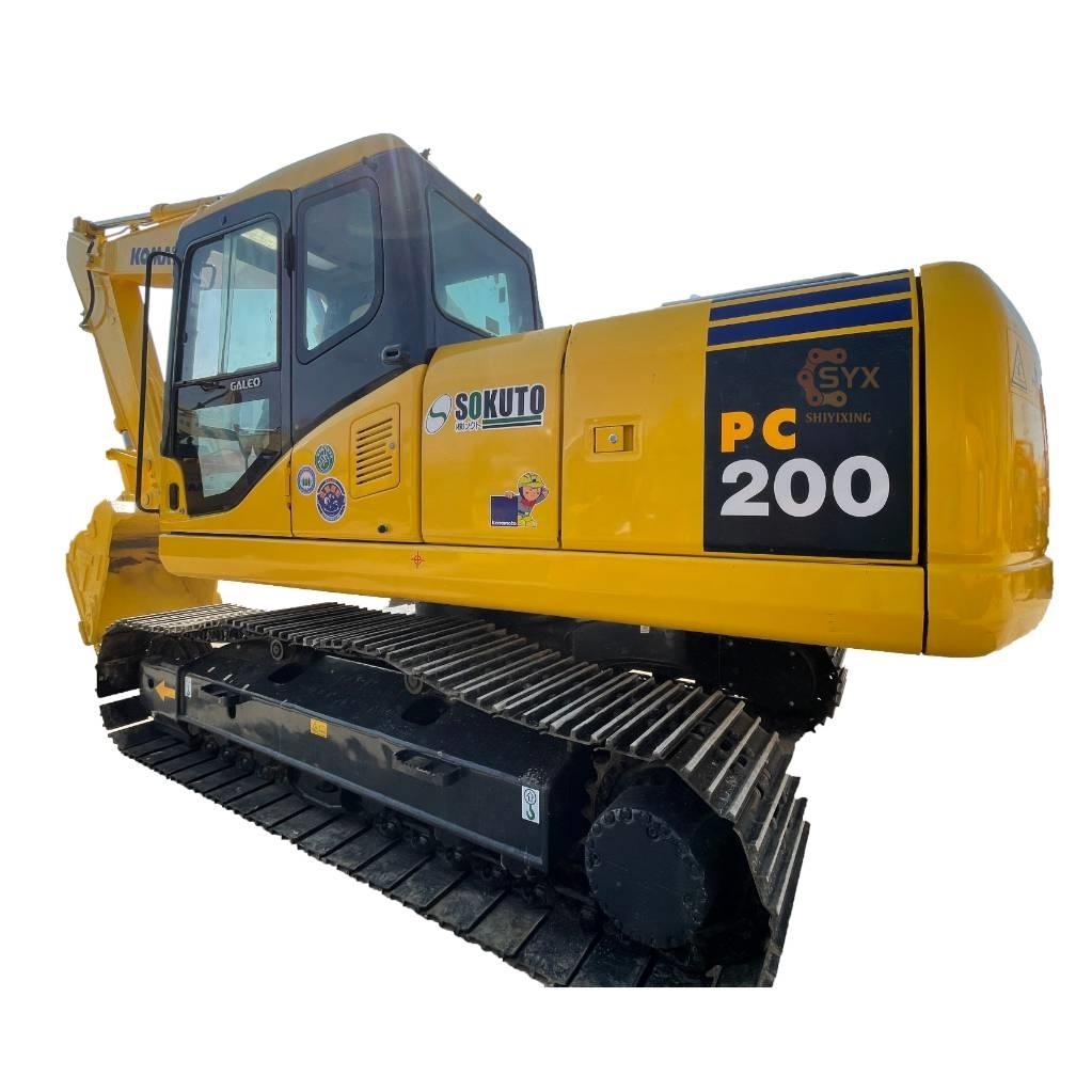 Komatsu PC 220 Bagri goseničarji