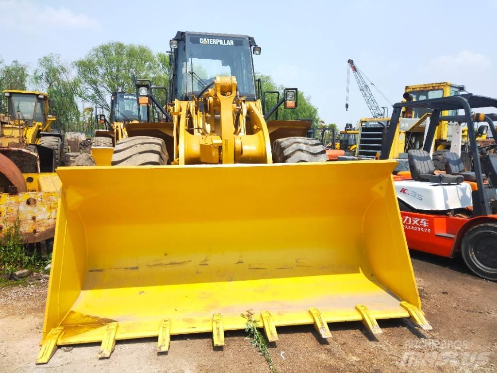 CAT 966 H Kolesni nakladalci