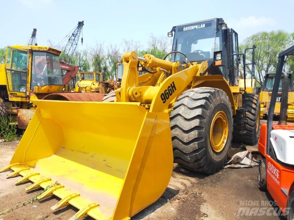 CAT 966 H Kolesni nakladalci