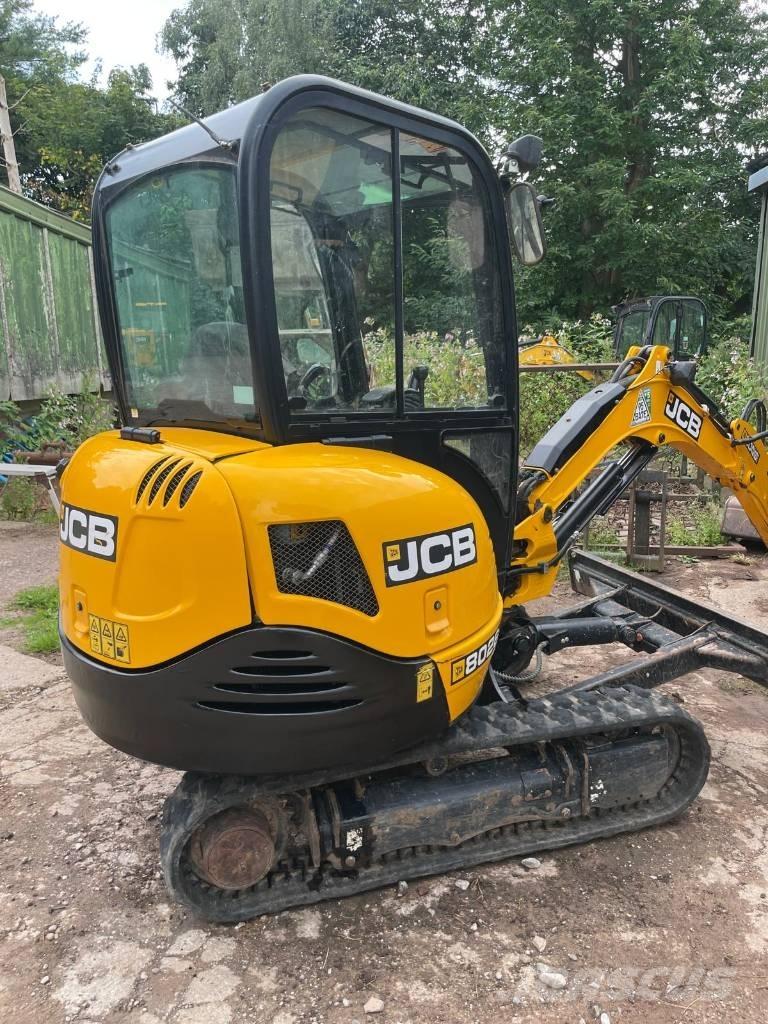 JCB 8026 CTS Mini bagri <7t